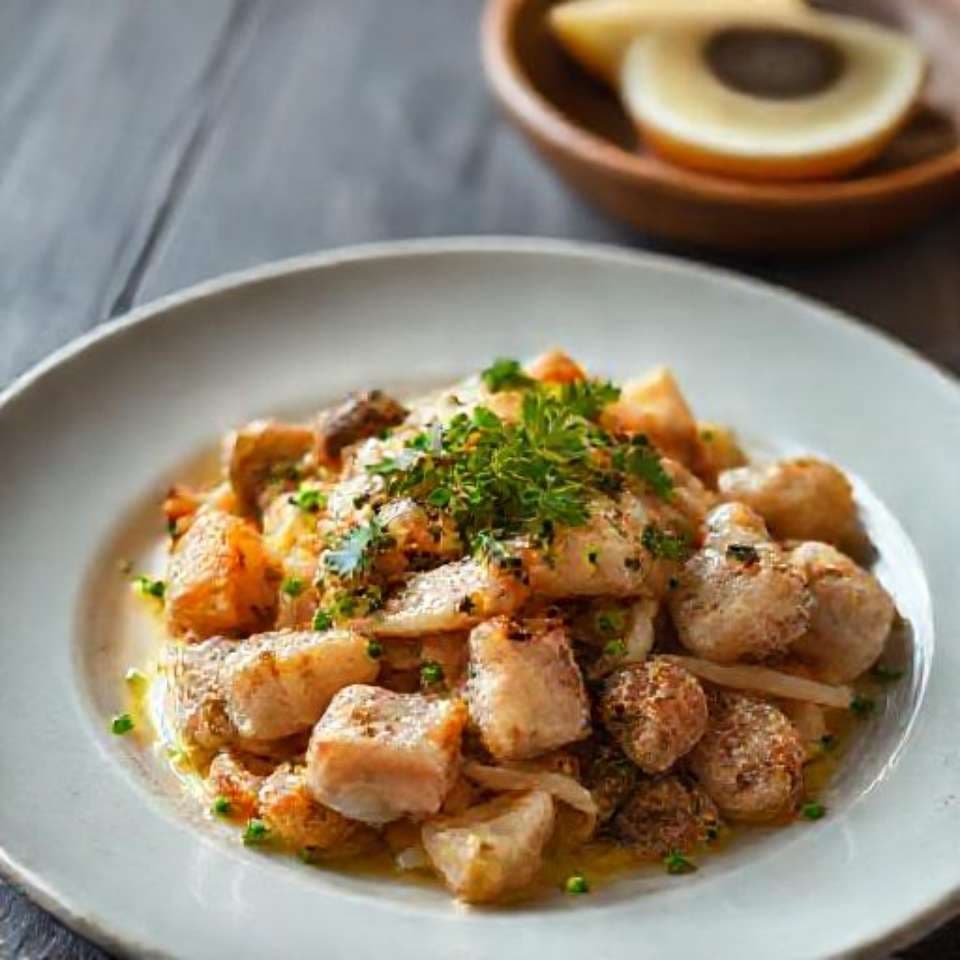 Карбонара с курицей и апельсиновым соком