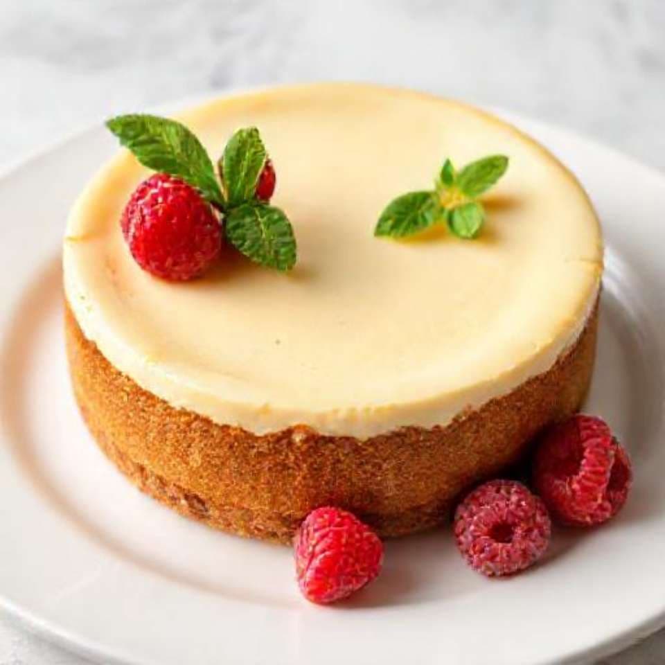 Classic New York Cheesecake