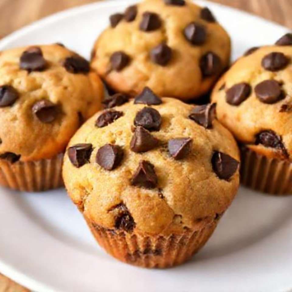 Quick Chocolate Chip Muffins