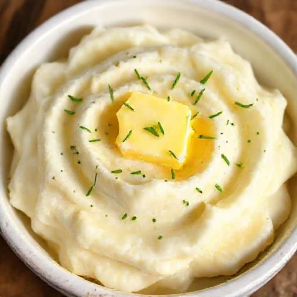 Classic Creamy Mashed Potatoes