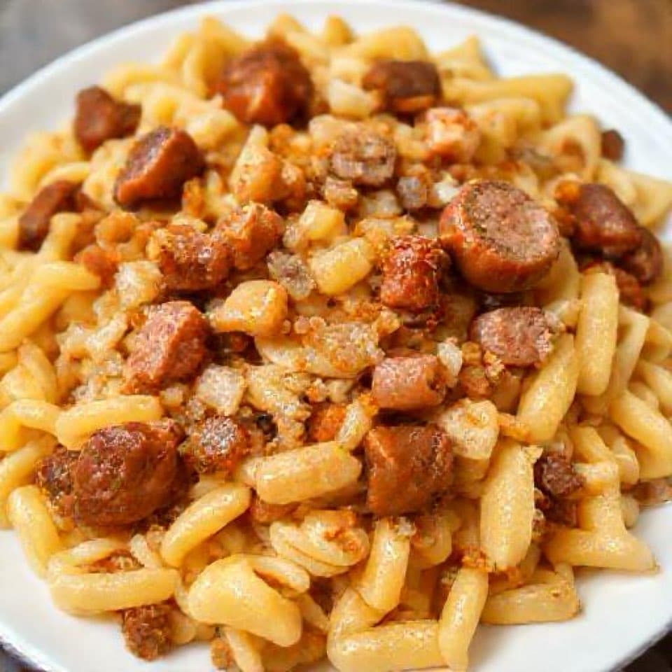 Макароны по-флотски с вареной колбасой