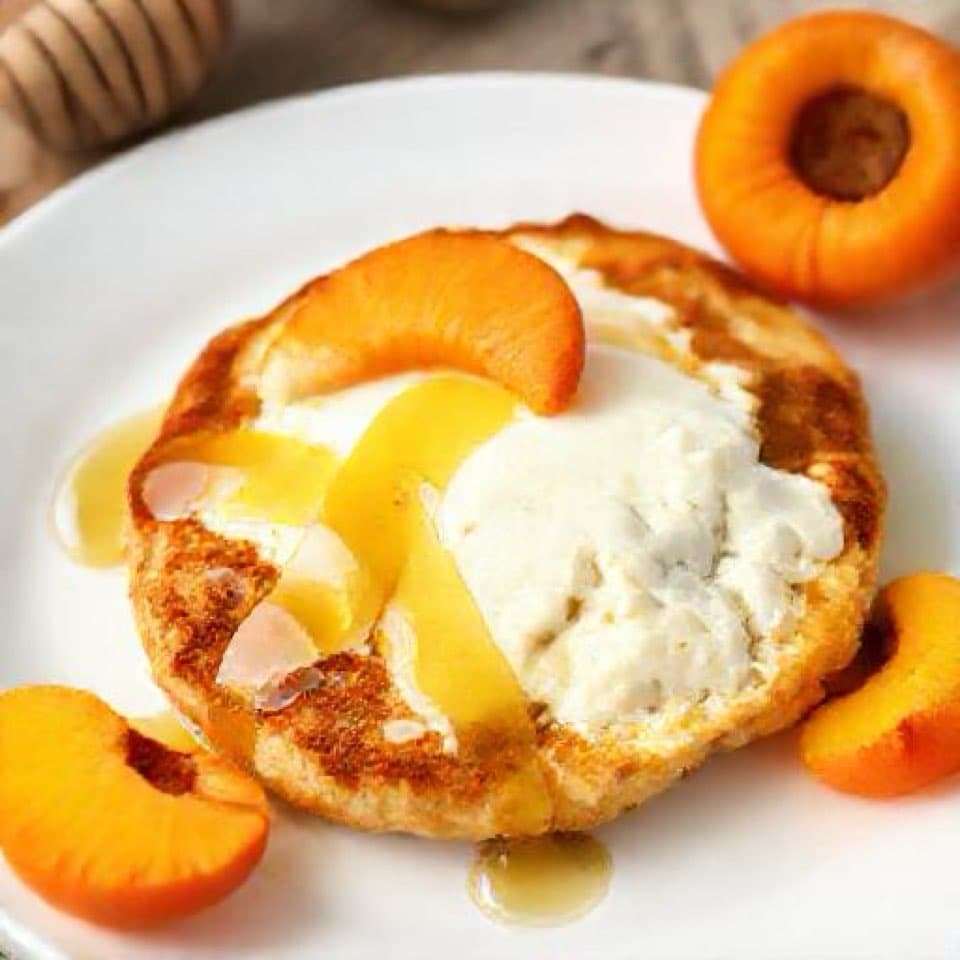 Fried Cottage Cheese with Honey and Apricots