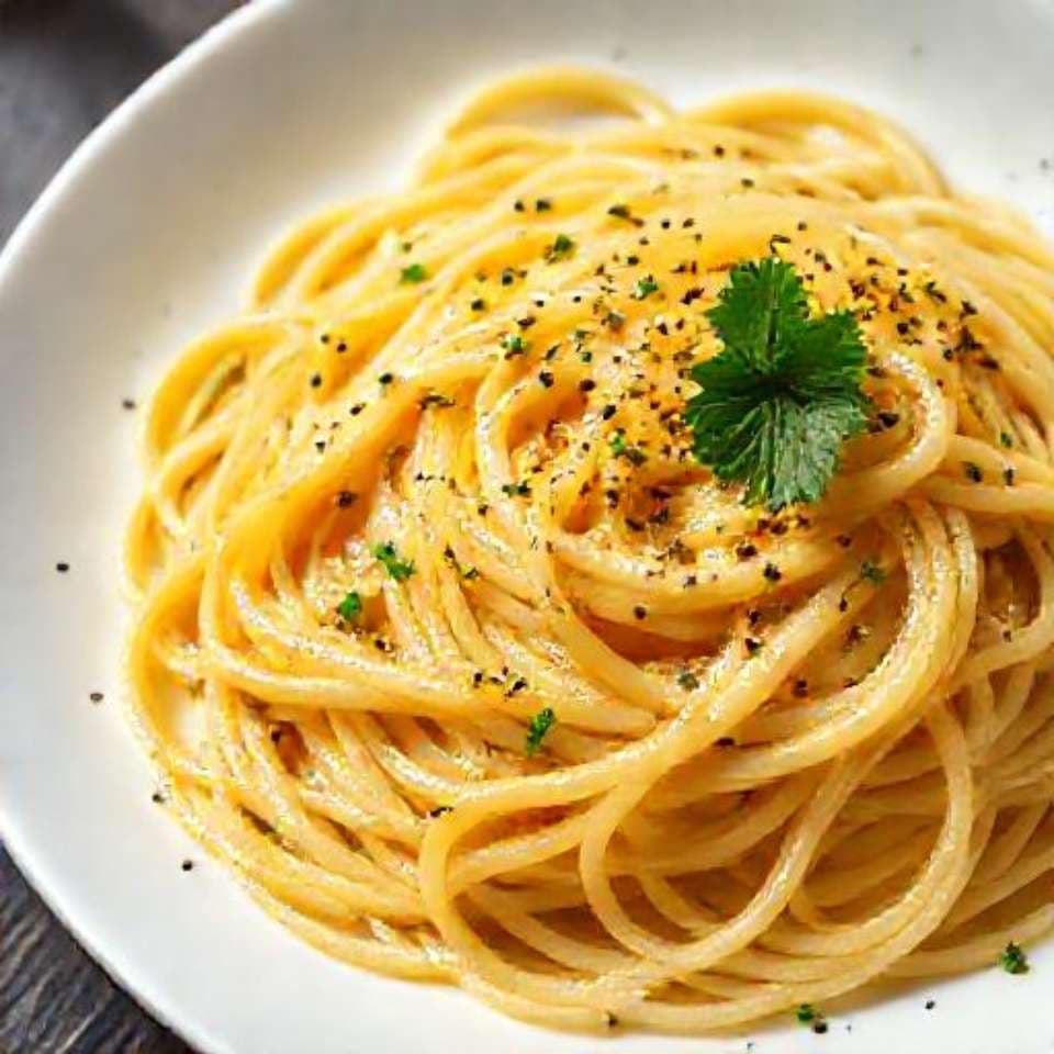 Pâtes Sautées à l'Ail et Huile