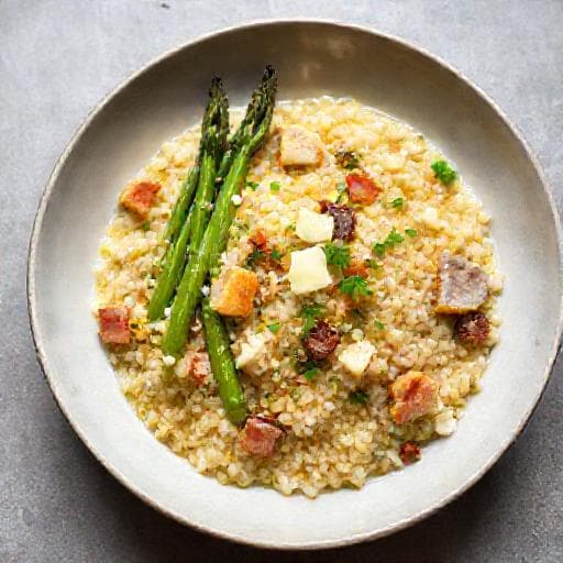 Risi e Bisi con Asparagi e Guanciale