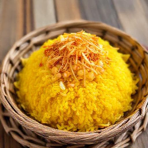 Xôi Xéo (Vietnamese Sticky Rice with Mung Bean and Fried Shallots)
