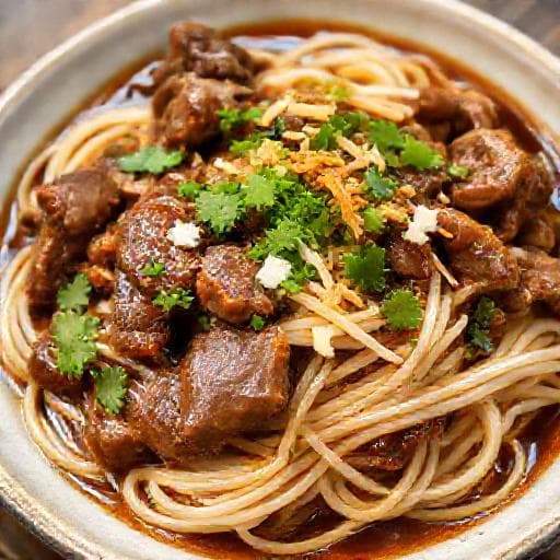 ก๋วยเตี๋ยวเนื้อตุ๋นแห้ง (ไม่ซดน้ำ)