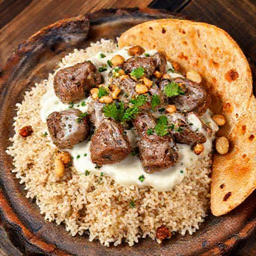 منسف باللحم واللبن المطبوخ (بدون جميد)