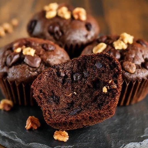 Čokoladni Proteinski Muffini s Orašastim Plodovima