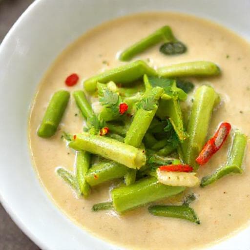 Quick Pucuk Paku Masak Lemak