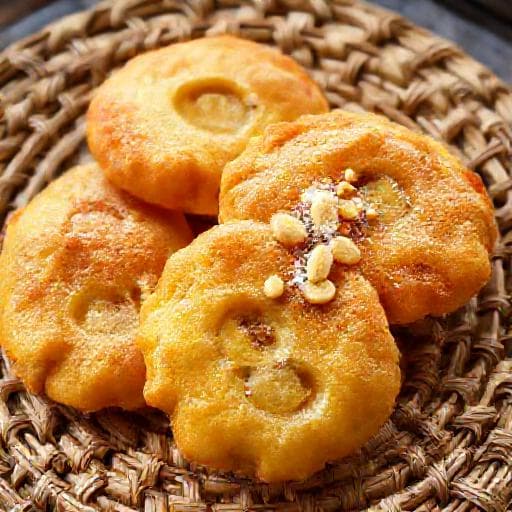 Cekodok Pisang (Classic Banana Fritters)