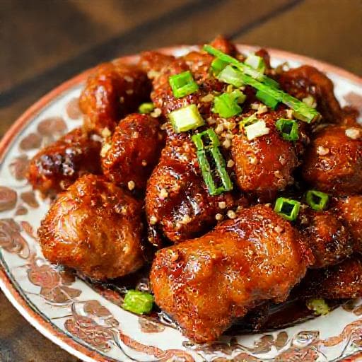 Gà Chiên Nước Mắm Tỏi (Garlicky Fish Sauce Fried Chicken)