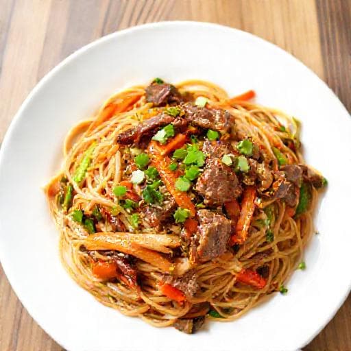 Quick Mì Xào Bò (Speedy Beef Noodles)