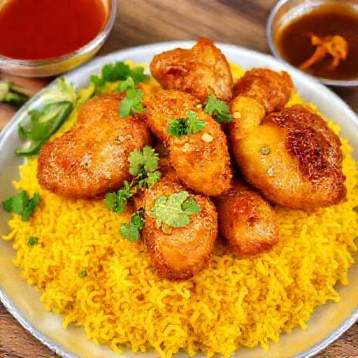 Cơm Gà Xối Mỡ with Turmeric and Lemongrass
