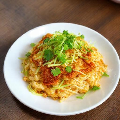 Bột Chiên Trứng (Vietnamese Fried Rice Flour Cake with Egg)