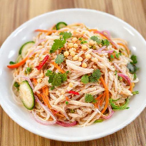 Nộm Gà Xé Phay (Shredded Chicken Salad)
