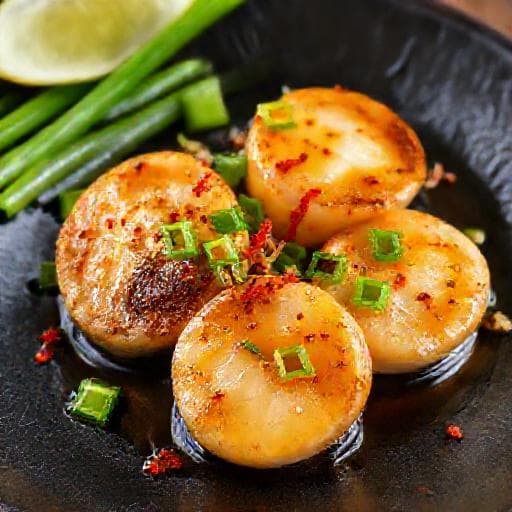 Sò Điệp Nướng Mỡ Hành with Chili Garlic Butter
