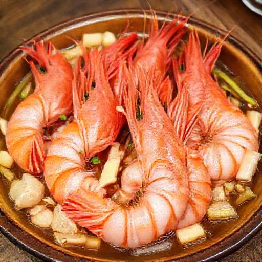 Tôm Hấp Bia Gừng Sả (Prawns Steamed with Beer, Ginger, and Lemongrass)