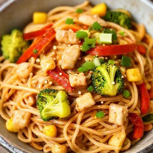 Snabb Yakisoba med Kyckling