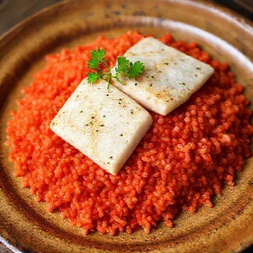 Filetes de Pescada com Arroz de Tomate Tradicional