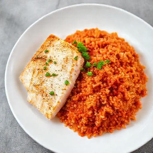 Filetes de Pescada com Arroz de Tomate Rápido