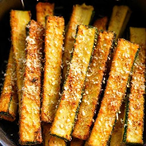 Abobrinha na Air Fryer com Parmesão