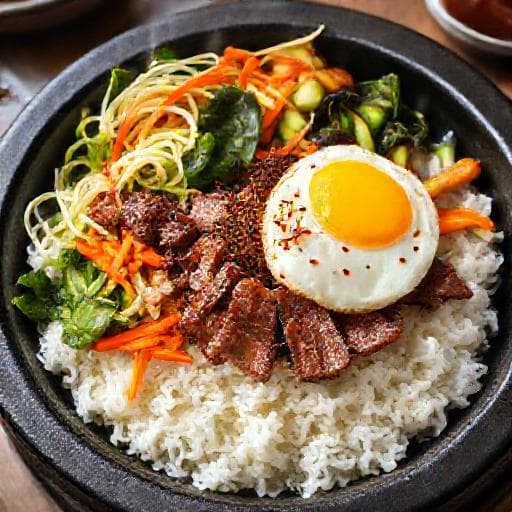 Perinteinen Bibimbap