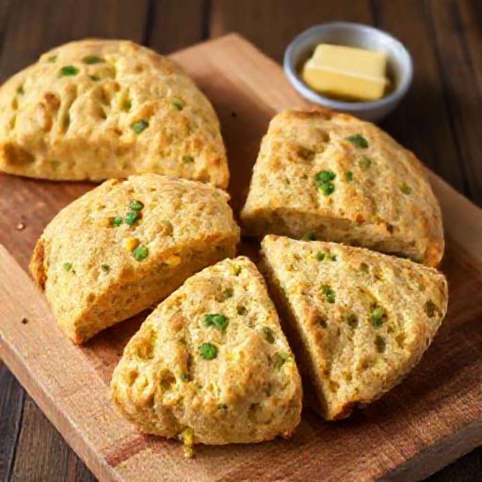 Cheddar and Chive Savory Scones