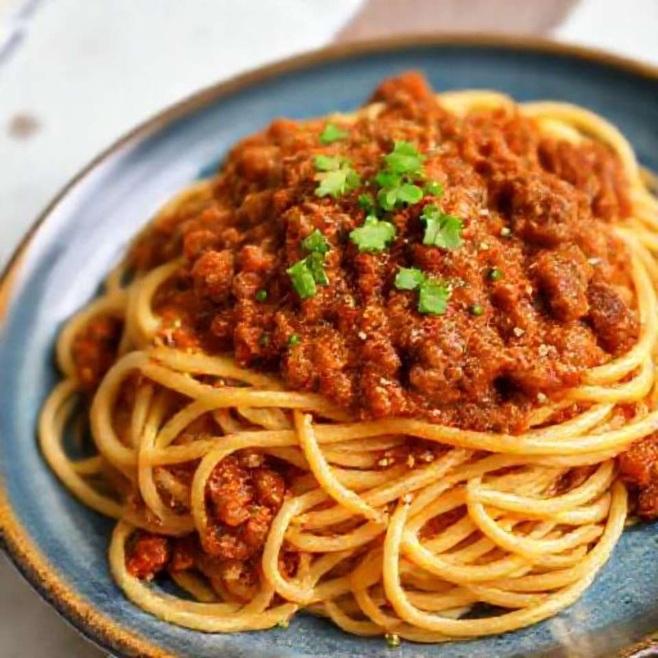 Quick Weeknight Spaghetti Bolognese