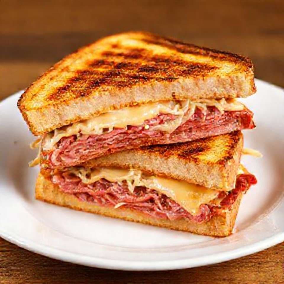 Classic Reuben Sandwich