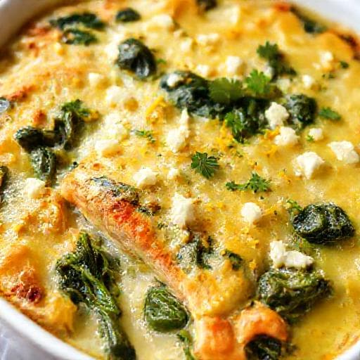 Lachs-Sahne-Gratin mit Spinat und Feta