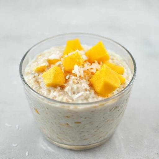 Tropisk Havregrøt Over Natt med Kokos og Mango
