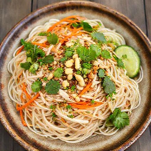 Phở Gà Trộn (Dry Chicken Pho Salad)