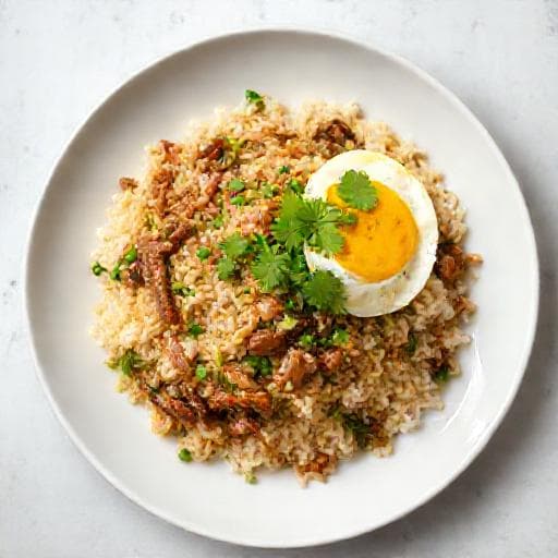 Quick Cơm Rang Dưa Bò (Speedy Beef and Pickled Greens Fried Rice)