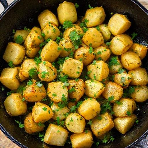Pommes de terre grenaille sautées à la persillade