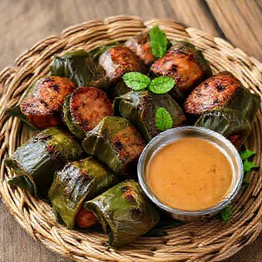 Nem Chua Thanh Hóa Cuốn Lá Lốt
