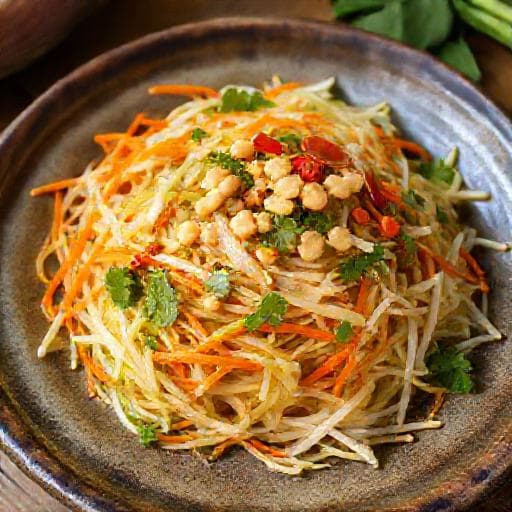 Gỏi Đu Đủ Tai Heo Truyền Thống