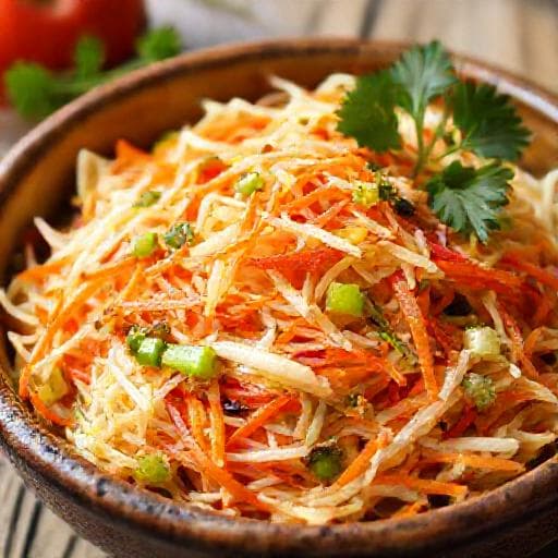 Salată de Crudități Clasică