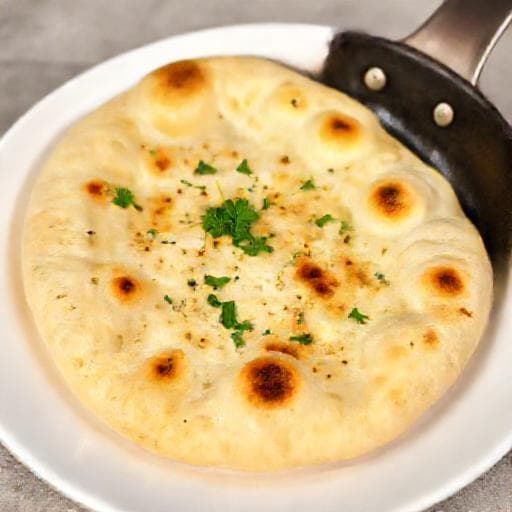 Naan rapid cu usturoi (la tigaie)