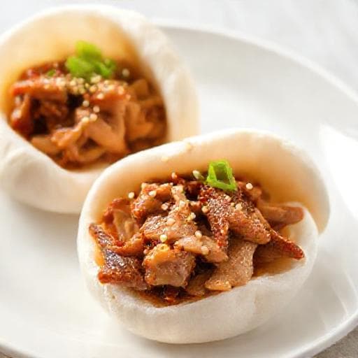 Bao cu Porc Gătit Rapid (Simplificat)