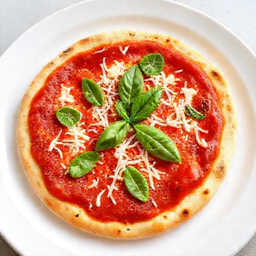 Quick Margherita Pizza