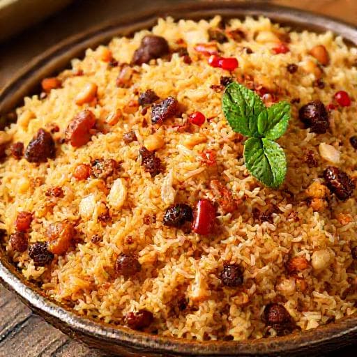 أرز بالخلطة مع المكسرات والفواكه المجففة