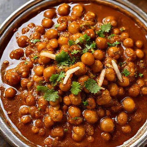 Punjabi Chole Bhature (Chana Masala component)