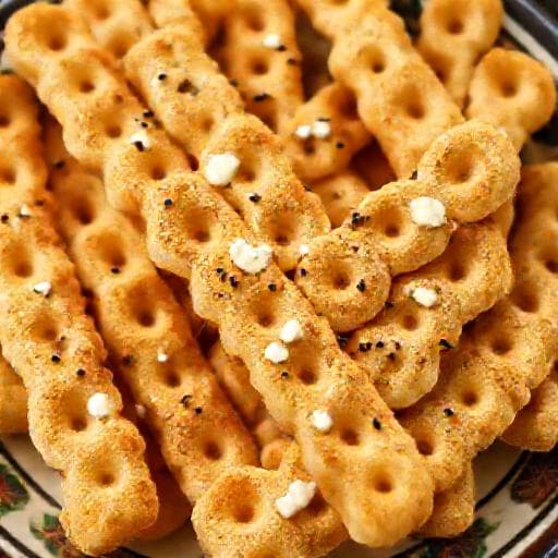 Sajtos rúd túróval és köménymaggal