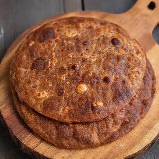 मंडुआ और गुड़ की मीठी रोटी