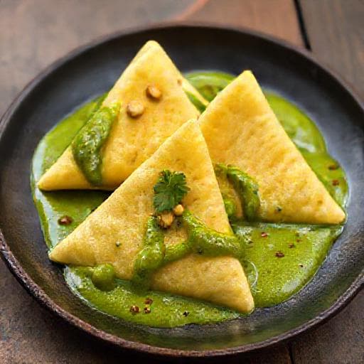 Corundas con Salsa de Chile Poblano