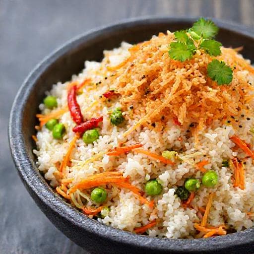 Ensalada de Arroz Crujiente con Toque Asiático