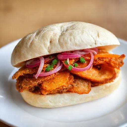 Pan con Chicharrón Rápido