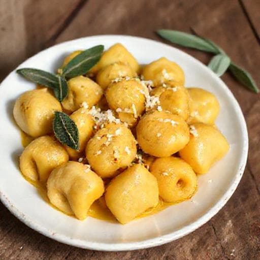 Klassiske Græskargnocchi med Salviesmør