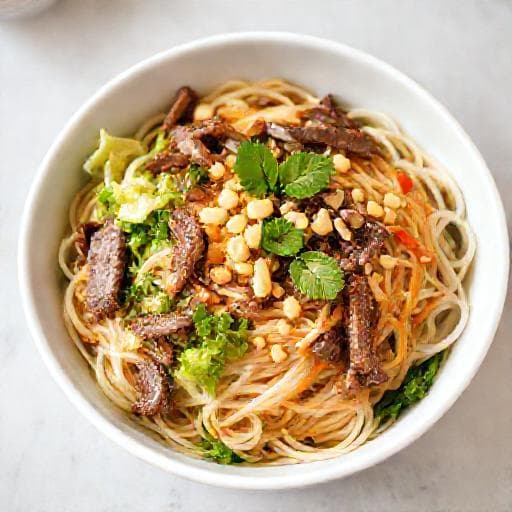 Lyn Bún Bò Nam Bộ