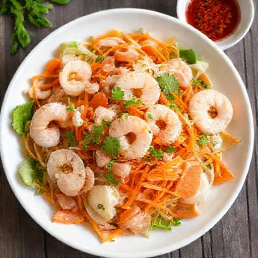 Gỏi bưởi tôm thịt cá hồi